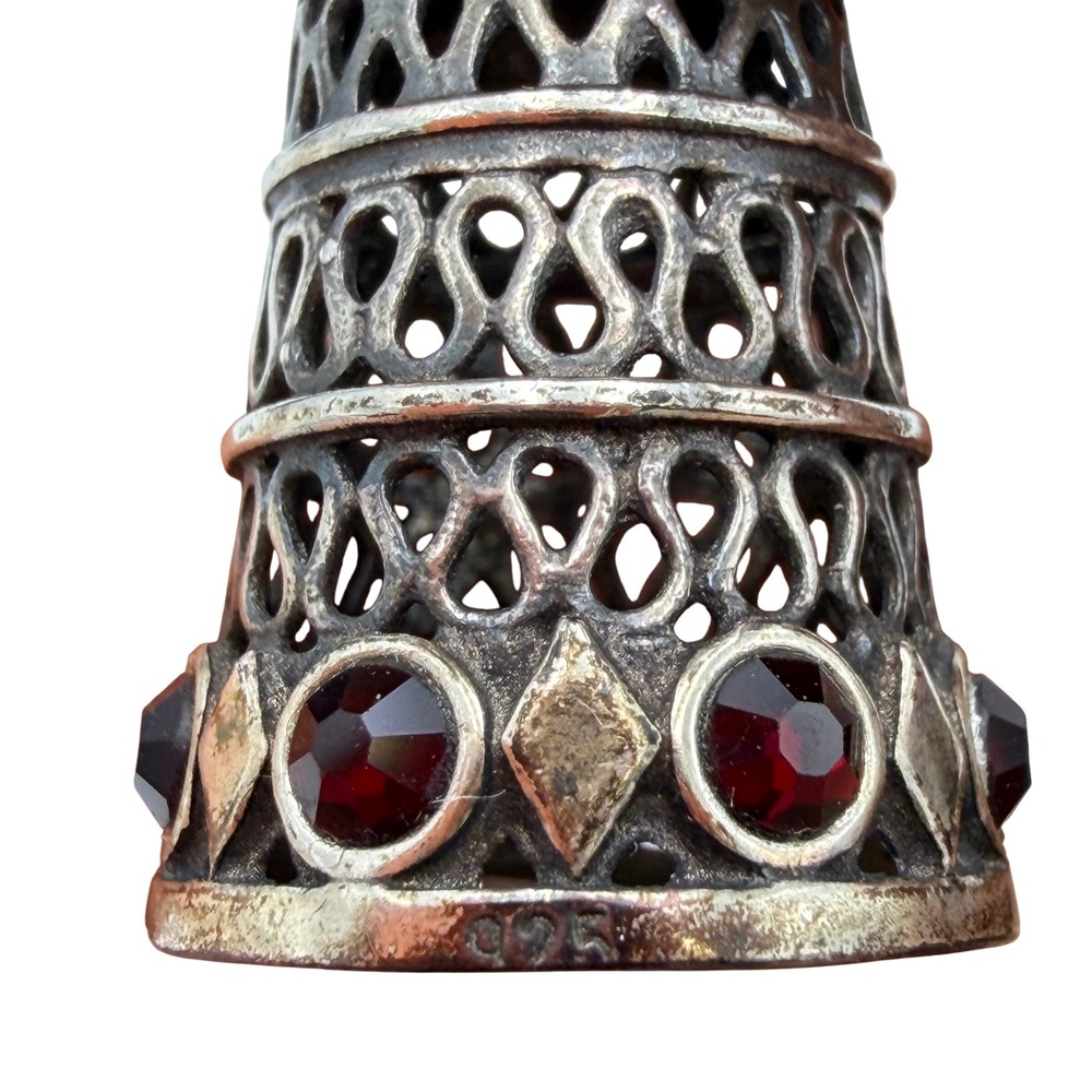 Vtg Ant 925 Sterling Silver Filigree Sewing Thimble Red Garnet Glass Openwork 6g